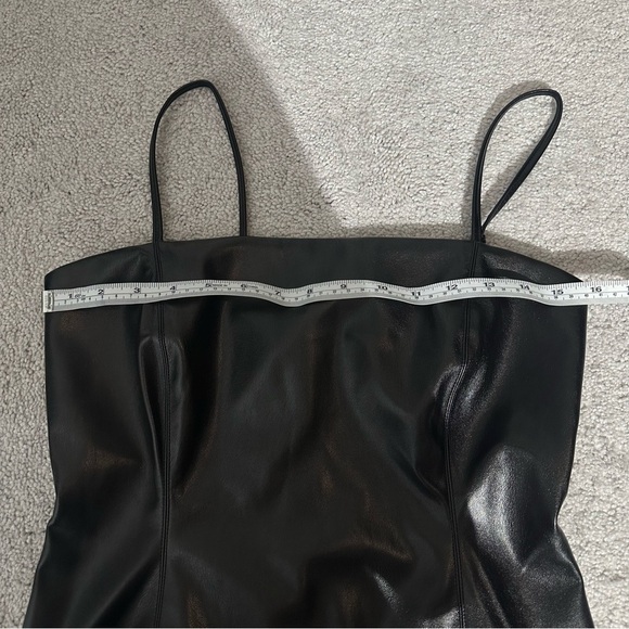 NWT Steve Madden black metallic vegan leather midi size M - Picture 5 of 9